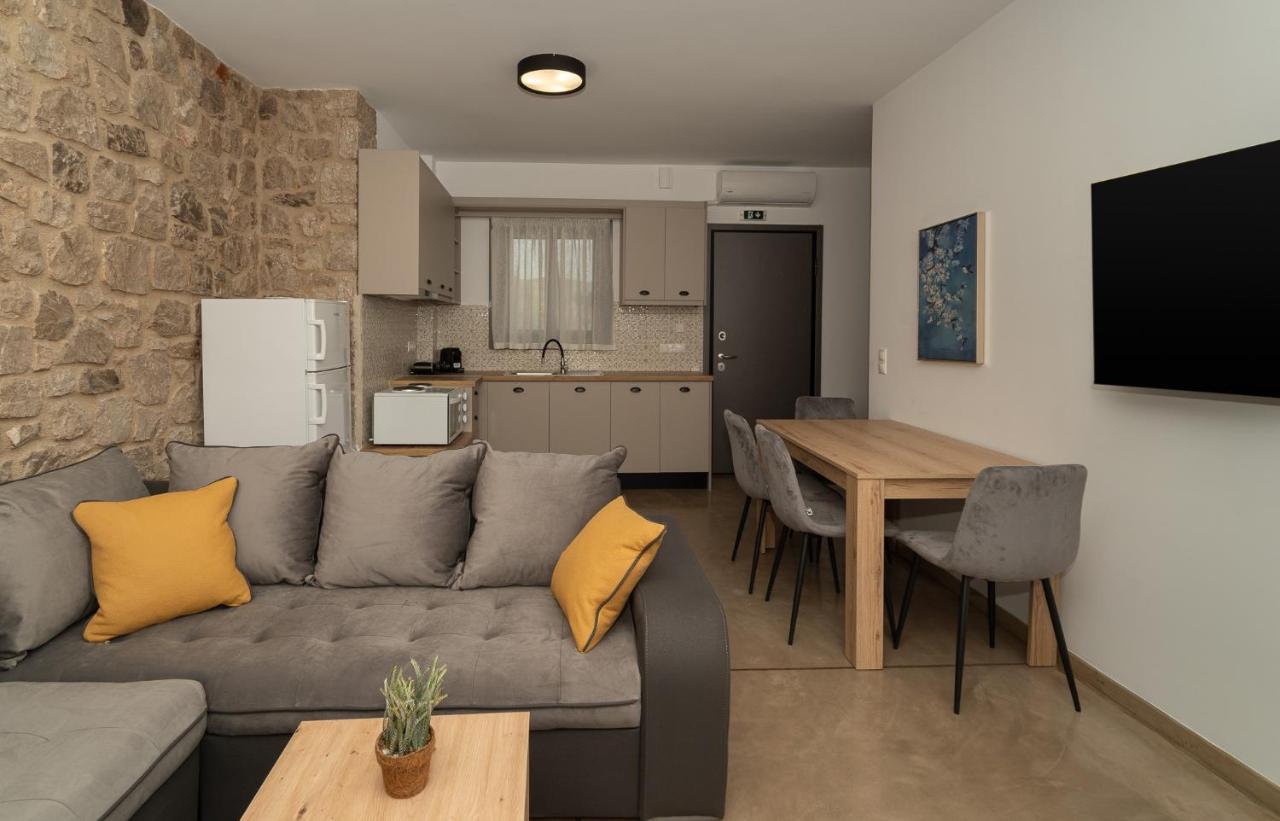 Lithos Suites Finikounta Ngoại thất bức ảnh
