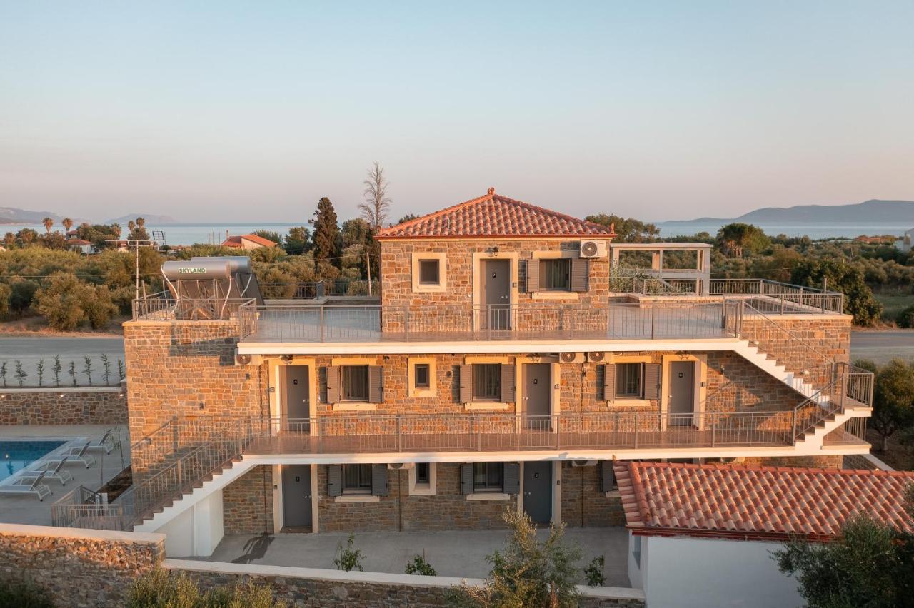 Lithos Suites Finikounta Ngoại thất bức ảnh