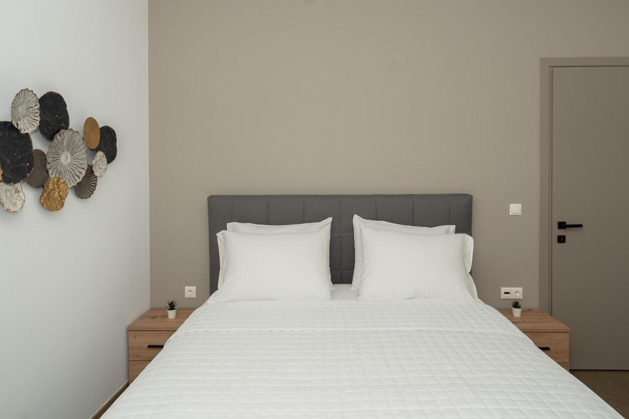 Lithos Suites Finikounta Ngoại thất bức ảnh